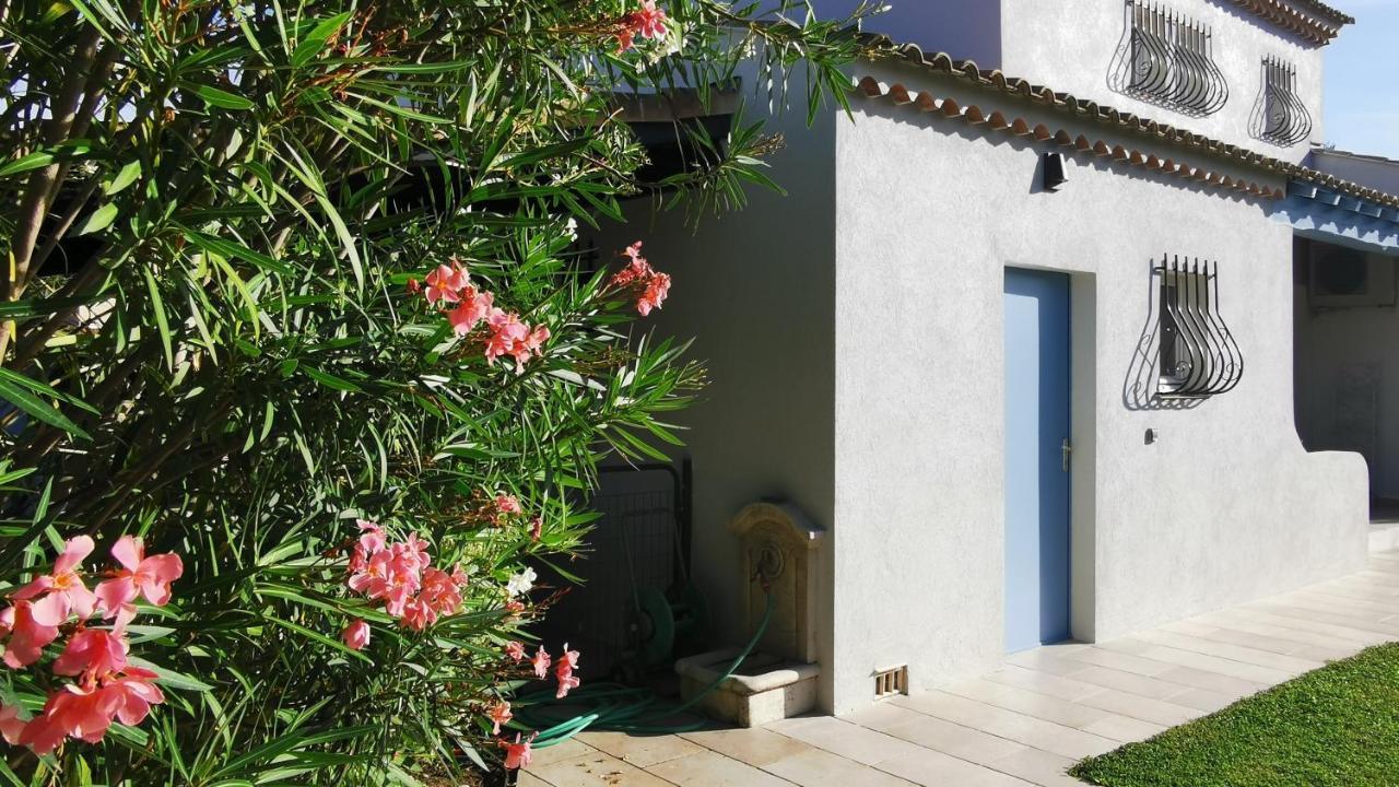 Au Clair De La Dune Saint-Cyr-sur-Mer Exterior photo